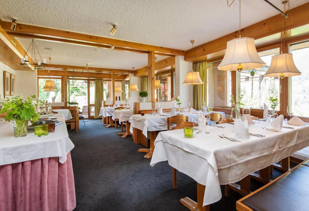 T3 Hotel Mira Val Φιλμς Εξωτερικό φωτογραφία
